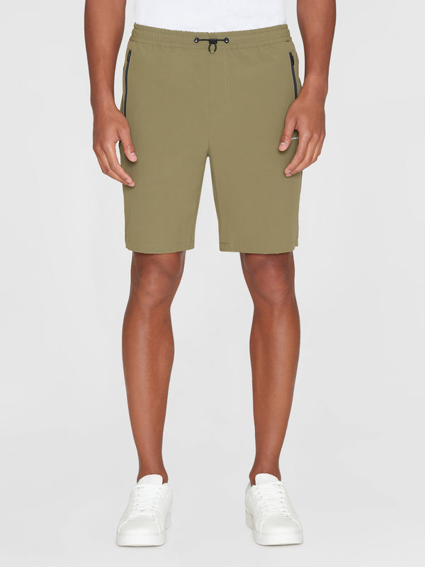KnowledgeCotton Apparel - MEN FIG loose elastic waist string shorts - GRS/Vegan Shorts 1068 Burned Olive
