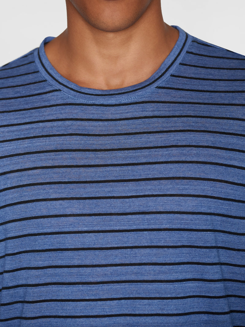 KnowledgeCotton Apparel - MEN Regular linen striped t-shirt - GOTS/VEGAN T-shirts 8021 Blue stripe
